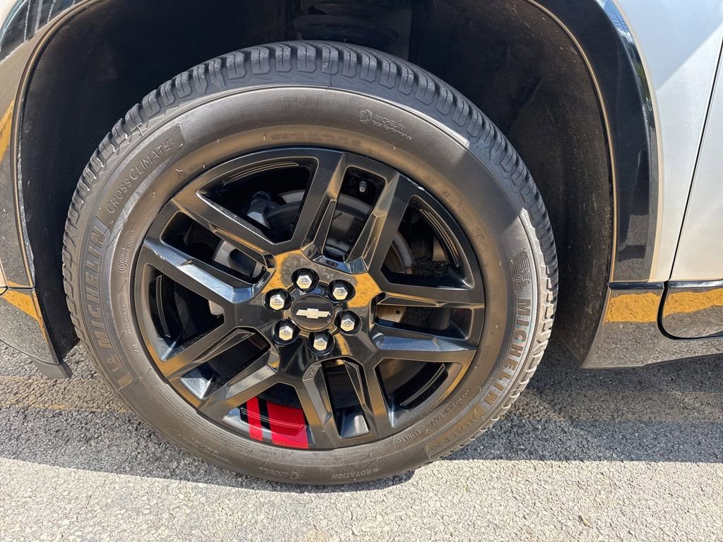 Used 2019 Chevrolet Traverse Premier w/ Redline Edition AWD/4WD image 10