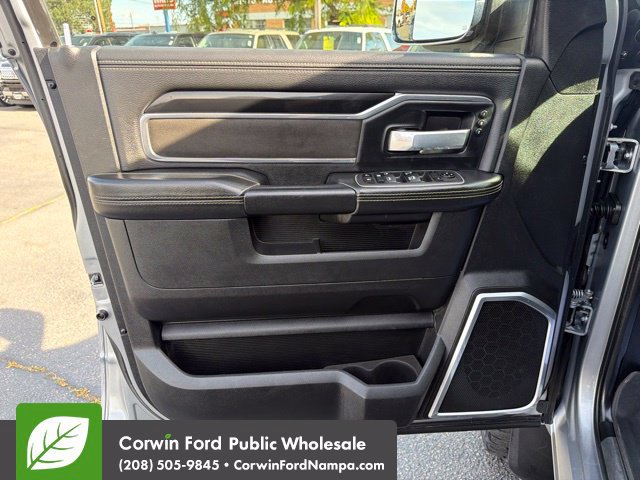 Used 2022 RAM 3500 Laramie AWD/4WD image 14