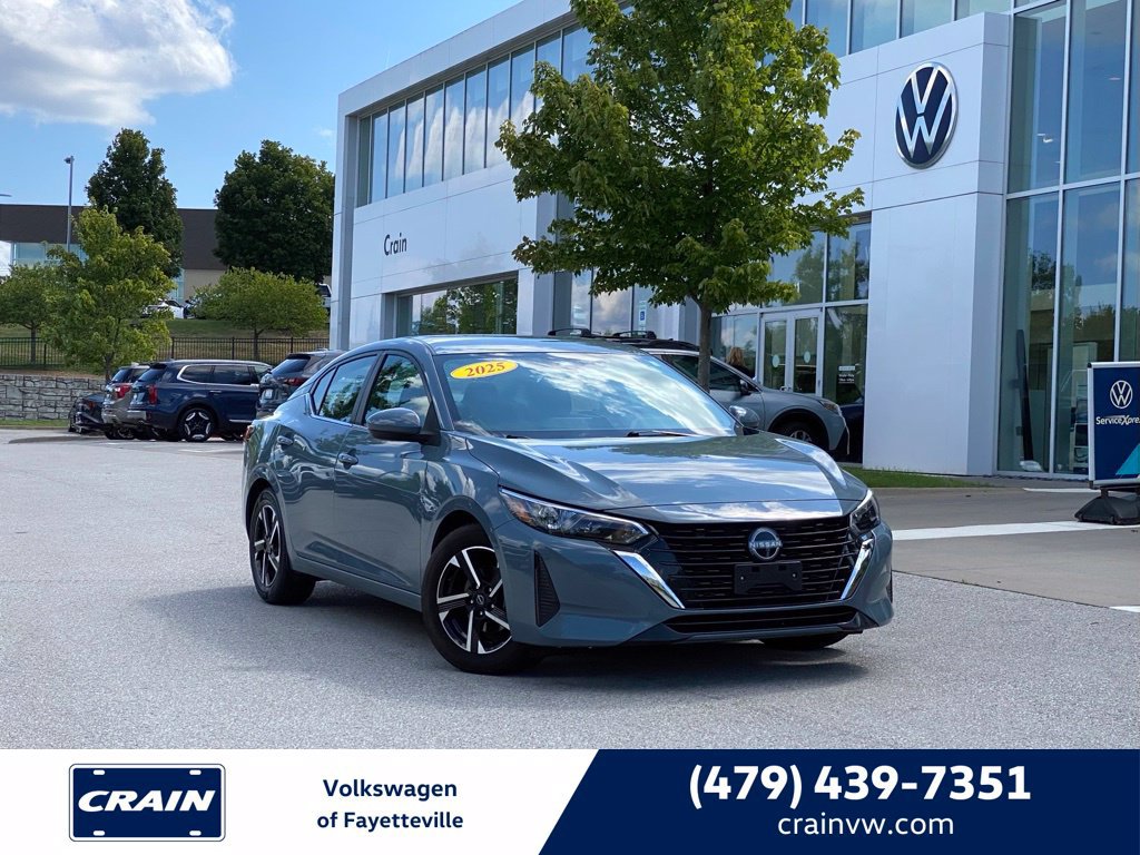 Used 2025 Nissan Sentra SV FWD image 1