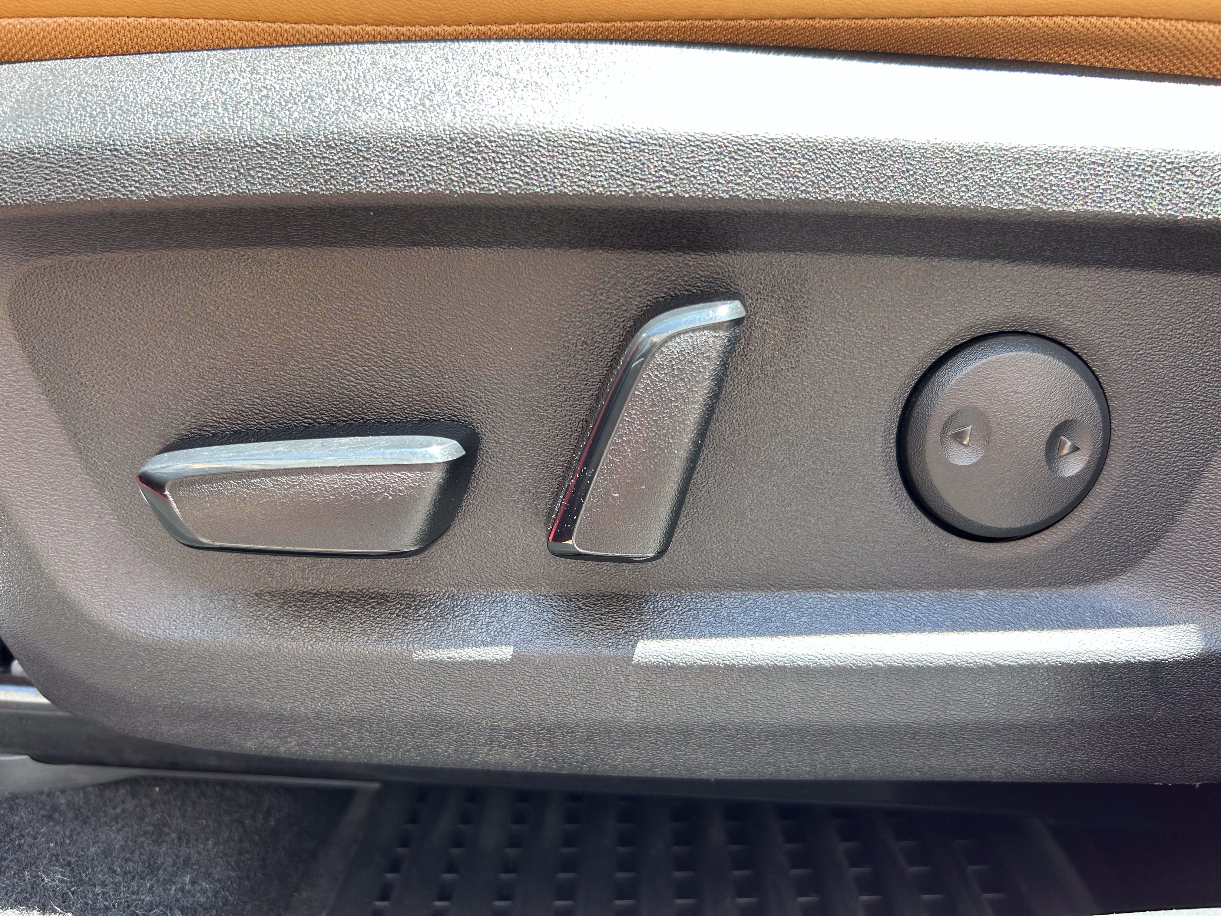 Used 2023 Nissan Rogue Platinum w/ Platinum Premium Package FWD image 14