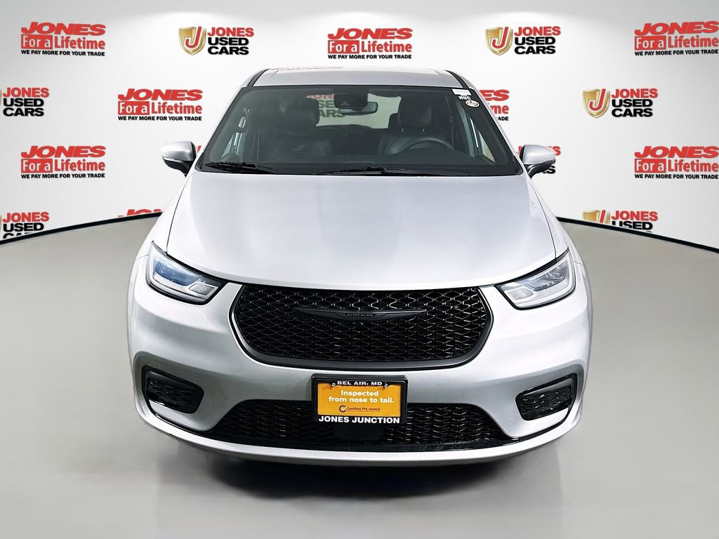 Used 2023 Chrysler Pacifica Touring-L w/ S Appearance Package image 12