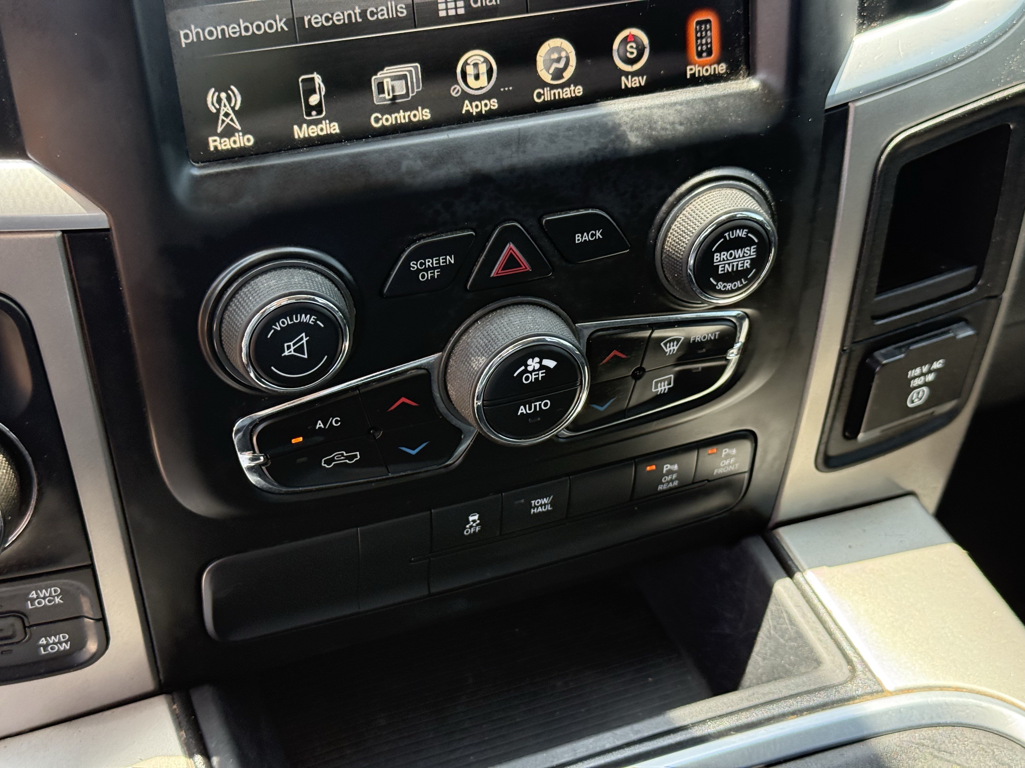 Used 2017 RAM 1500 Lone Star AWD/4WD image 21