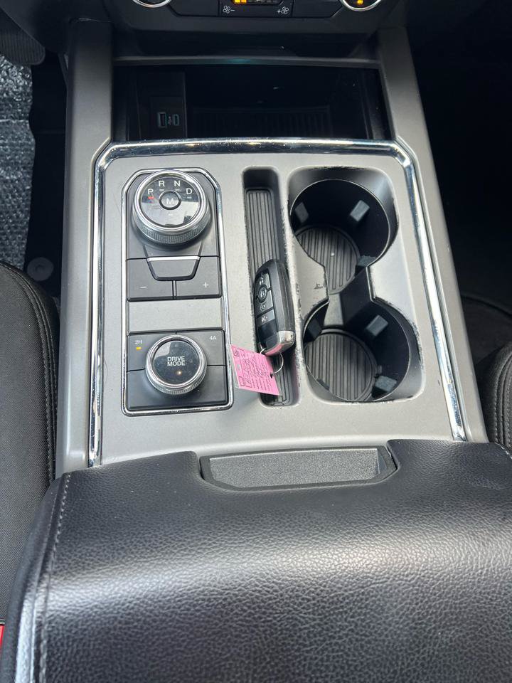 Used 2020 Ford Expedition XLT AWD/4WD image 18