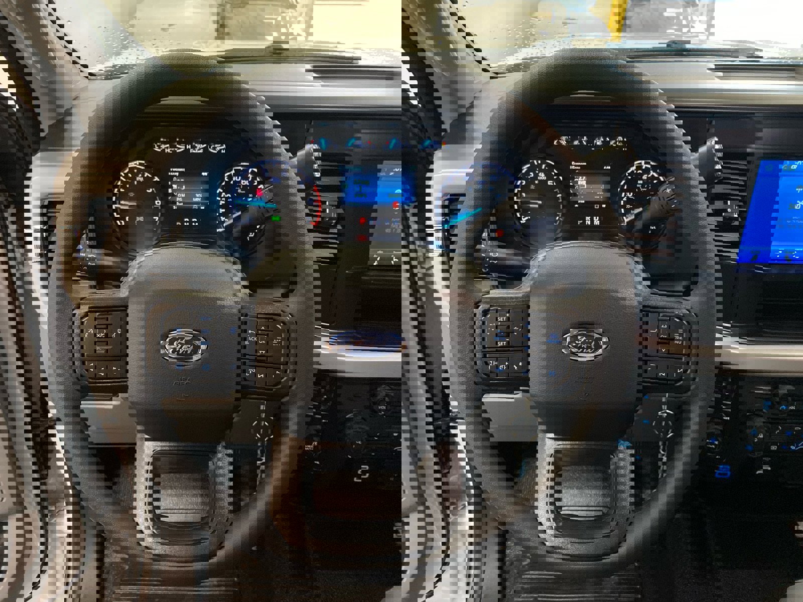 New 2026 Ford F250 XL image 25