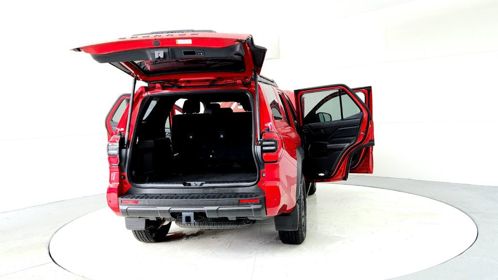 Certified 2025 Toyota 4Runner TRD Off-Road Premium w/ Tow Technology Package AWD/4WD image 11