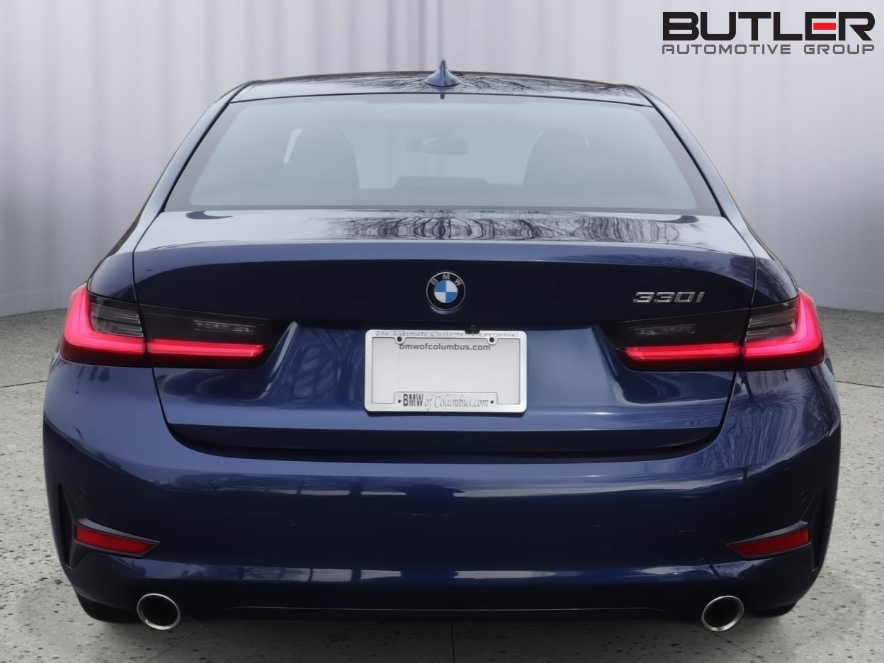 Used 2020 BMW 330i Sedan w/ Premium Package image 6
