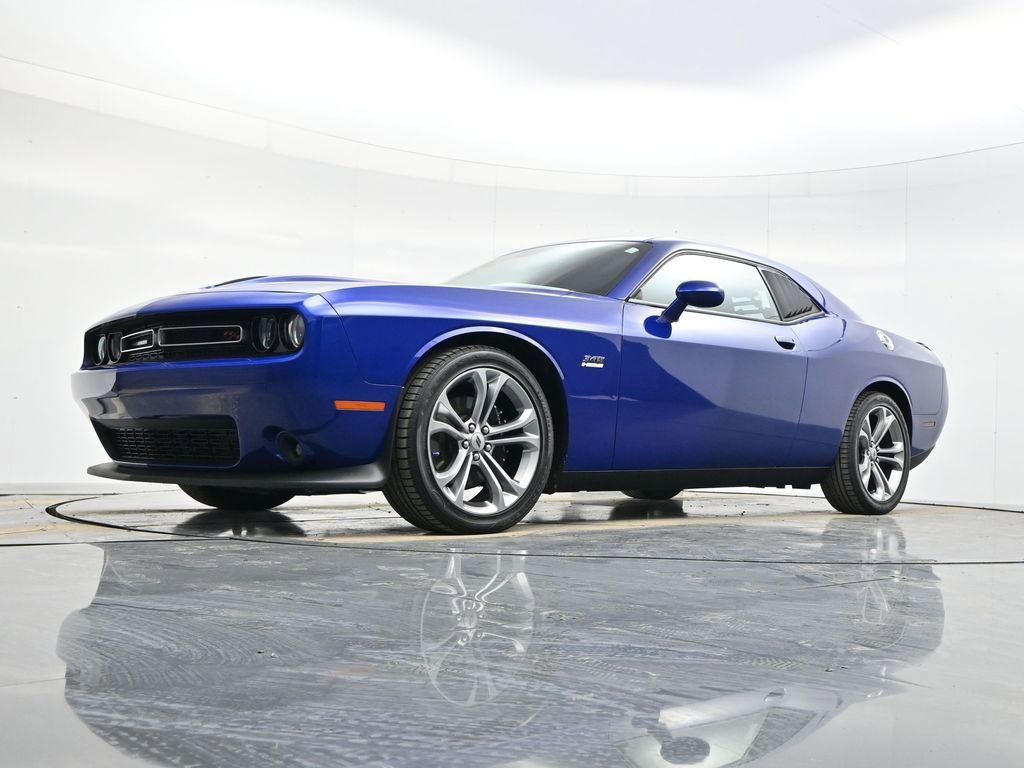 Used 2021 Dodge Challenger R/T image 39