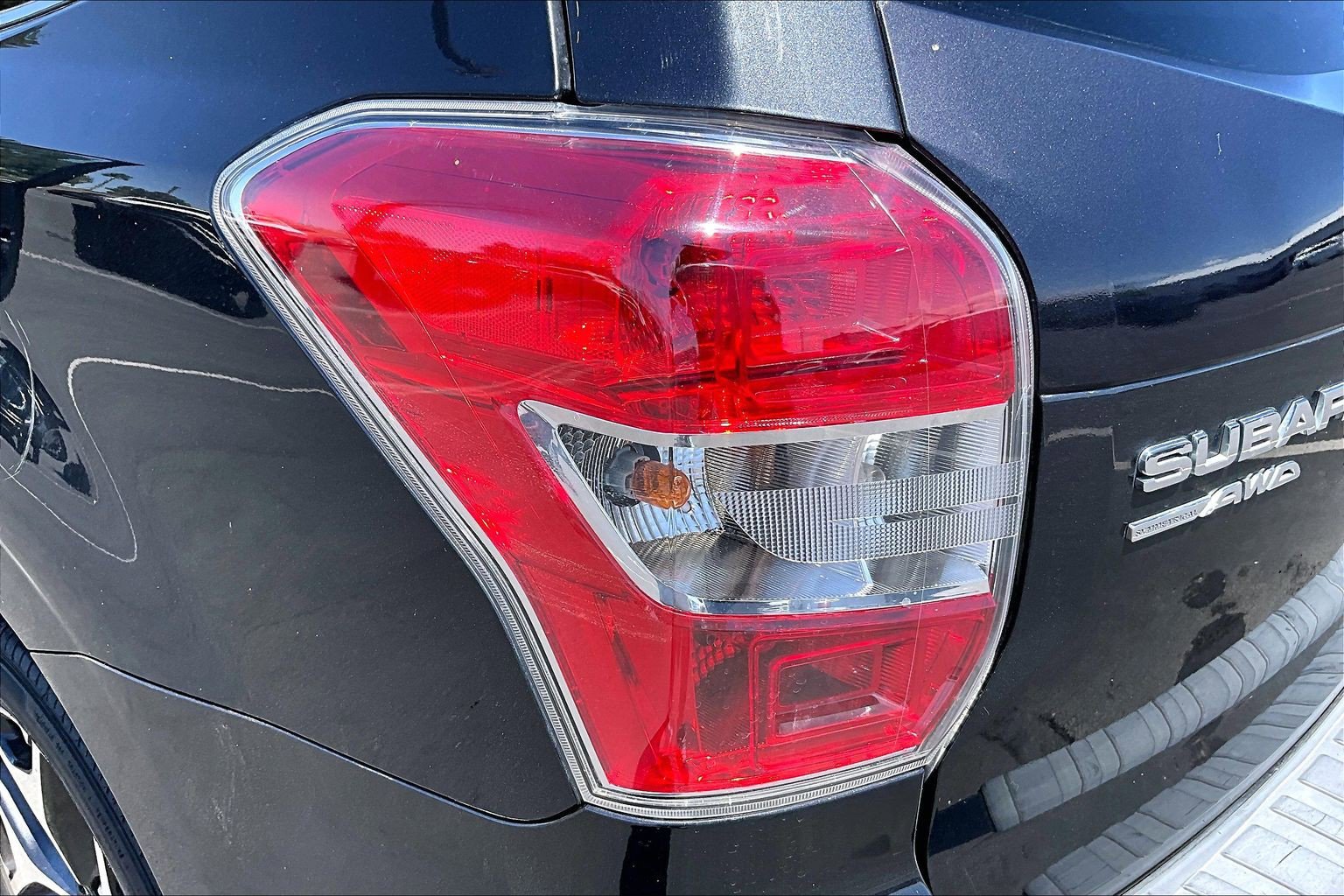Used 2016 Subaru Forester 2.0XT Touring w/ Eyesight & Navigation System AWD/4WD image 30