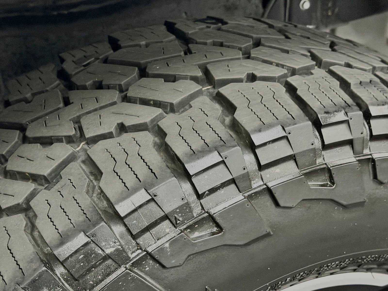 Used 2022 Jeep Gladiator Rubicon w/ Trailer Tow Package AWD/4WD image 17