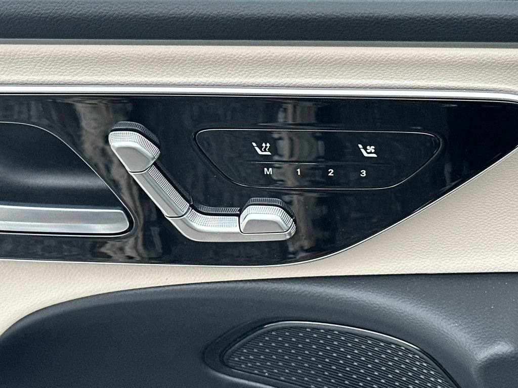 New 2026 Mercedes-Benz E 450 4MATIC Sedan image 11