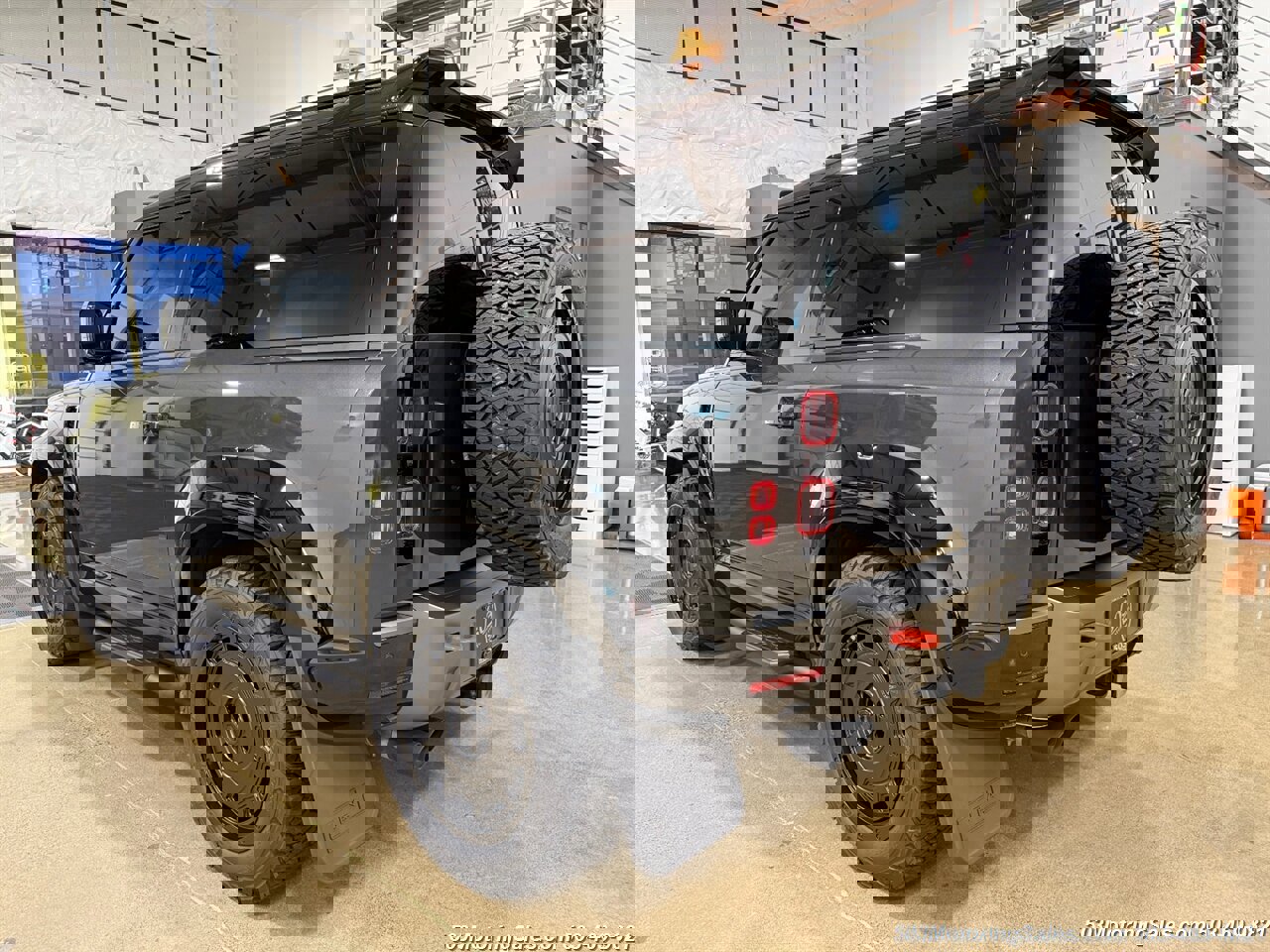 Used 2024 Land Rover Defender 90 V8 image 16