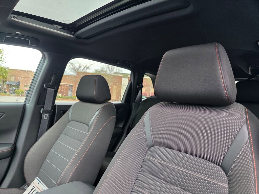 Used 2025 Honda CR-V Sport image 12