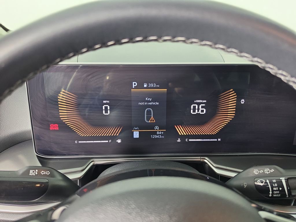 Certified 2025 Kia Sorento S FWD image 13