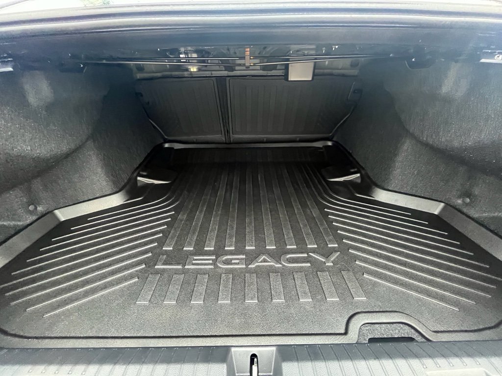 Certified 2025 Subaru Legacy Limited image 11