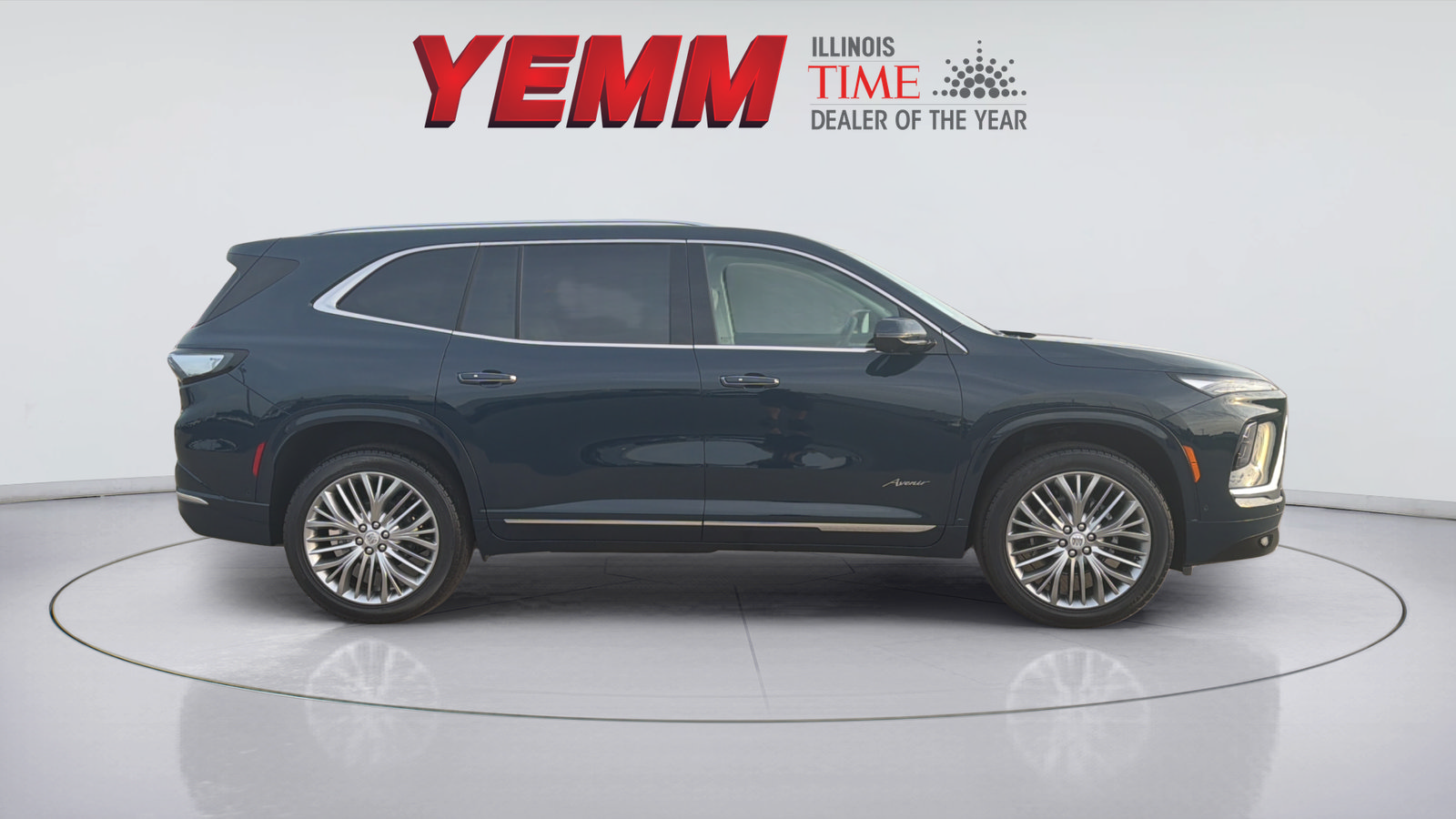 New 2027 Buick Enclave Avenir w/ LPO, Floor Liner Package AWD/4WD image 9