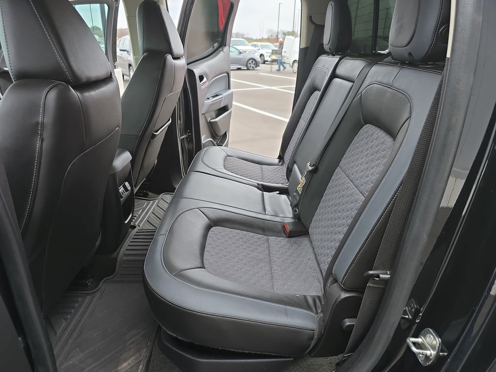 Used 2016 Chevrolet Colorado Z71 image 15