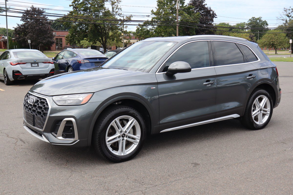 Used 2025 Audi Q5 e Premium video 1
