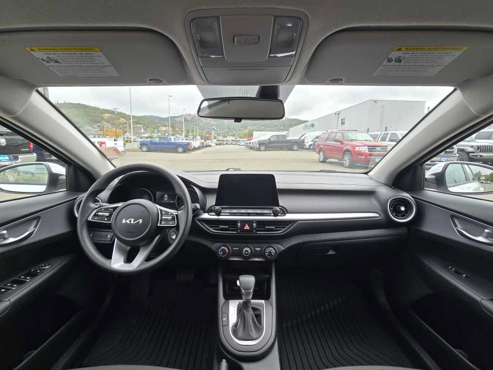Used 2023 Kia Forte LXS FWD image 15