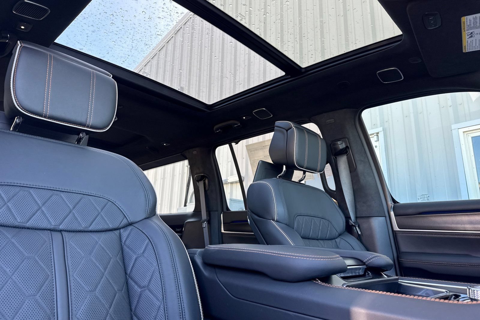 New 2026 Jeep Grand Wagoneer Summit AWD/4WD image 18