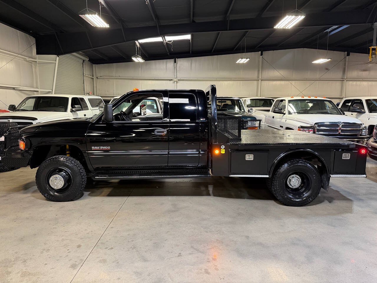Used 1998 Dodge Ram 3500 Truck 4x4 Quad Cab image 16