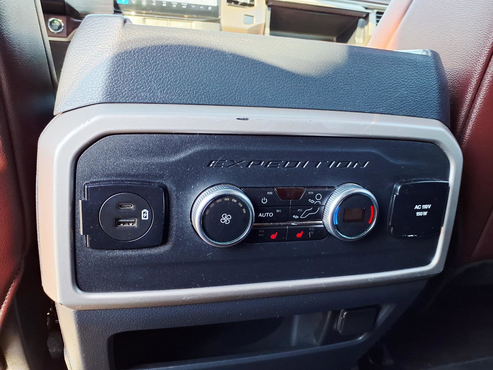 Certified 2023 Ford Expedition Limited image 20