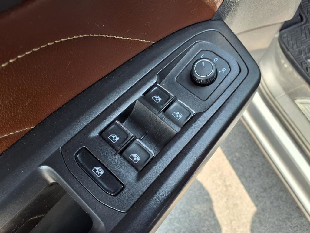 Used 2022 Volkswagen Atlas SE image 28