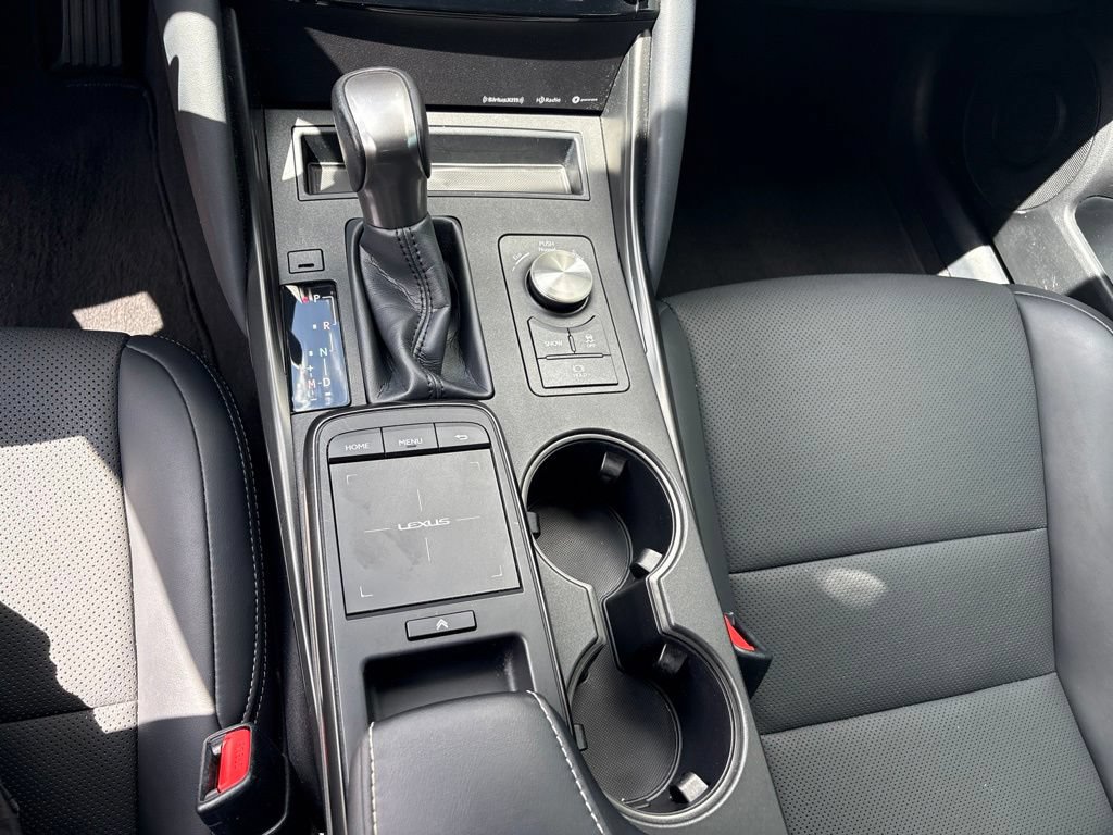 Used 2021 Lexus IS 300 RWD image 14