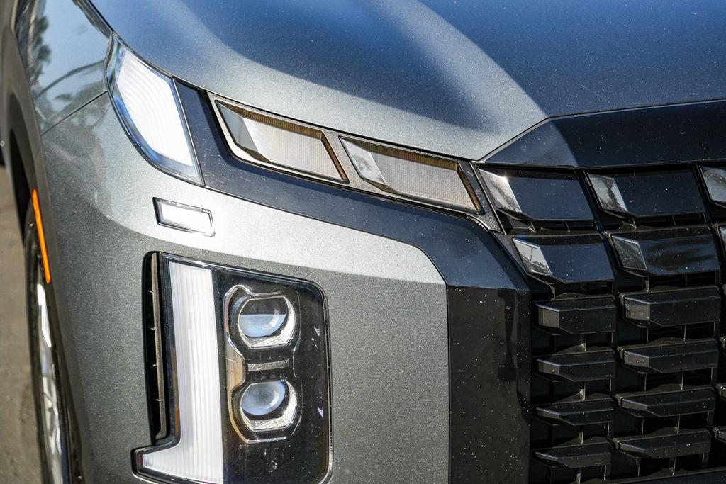 Used 2025 Hyundai Palisade SEL FWD image 8