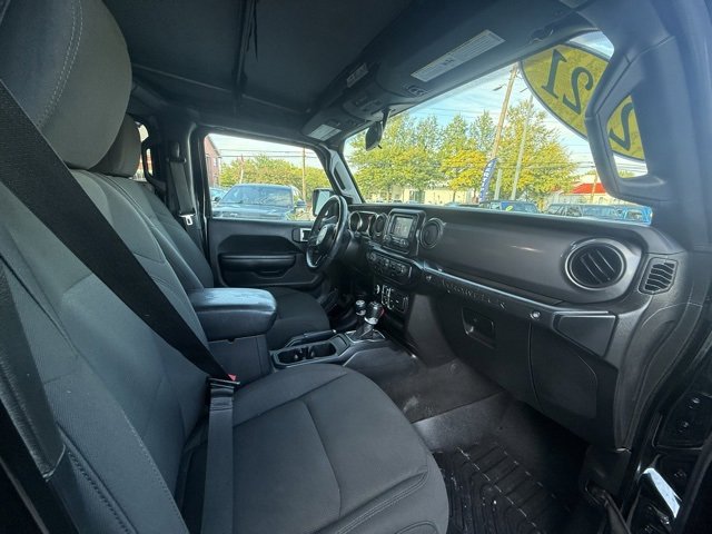 Used 2021 Jeep Wrangler Unlimited Sport image 29