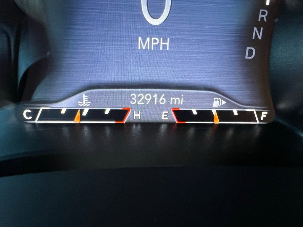 Used 2022 Jeep Cherokee Limited w/ Mopar Interior Package image 36