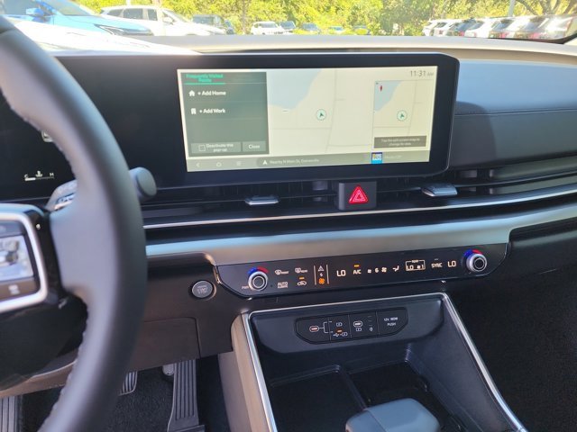 New 2026 Kia Carnival SX image 18