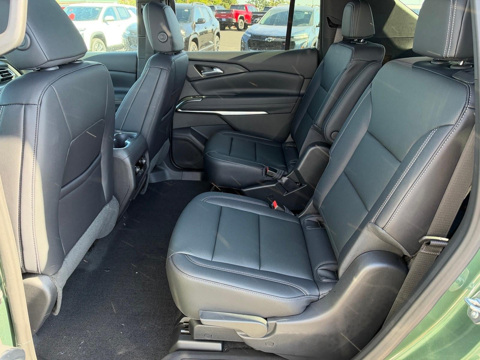 New 2027 Chevrolet Traverse LT w/ Driver Confidence Package AWD/4WD image 6