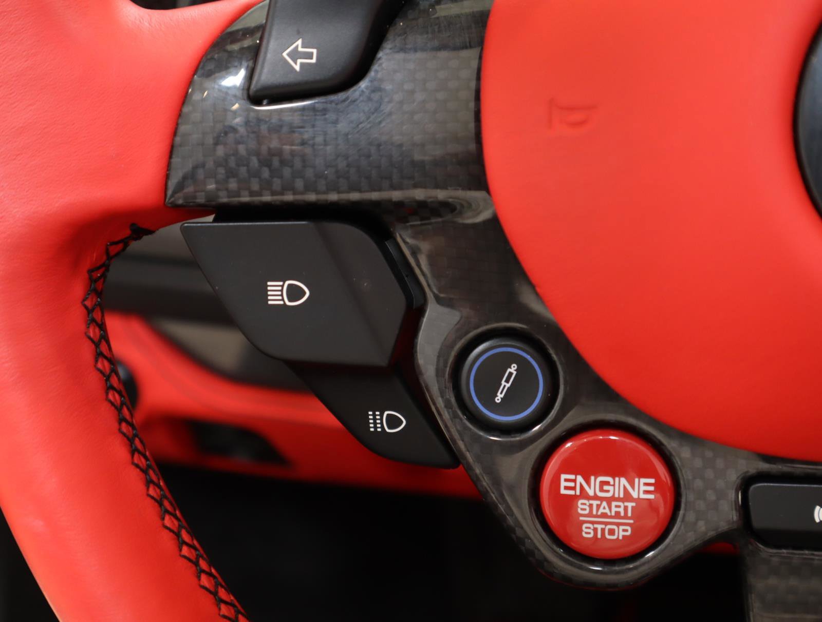 Used 2023 Ferrari F8 Tributo RWD image 31