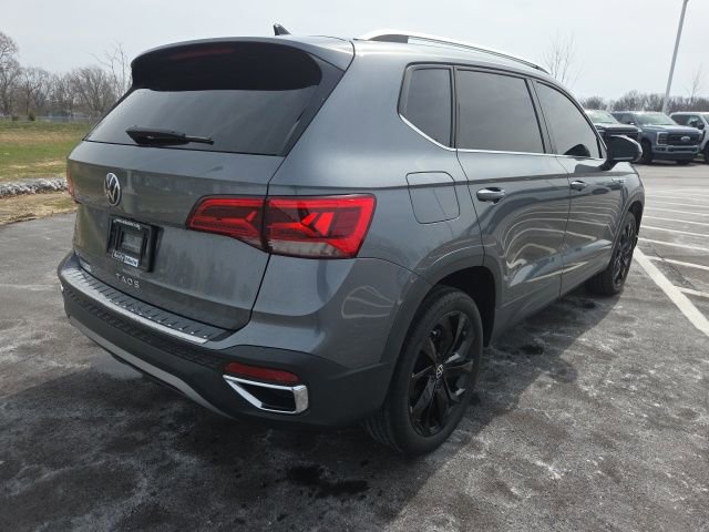 Used 2022 Volkswagen Taos SE image 8