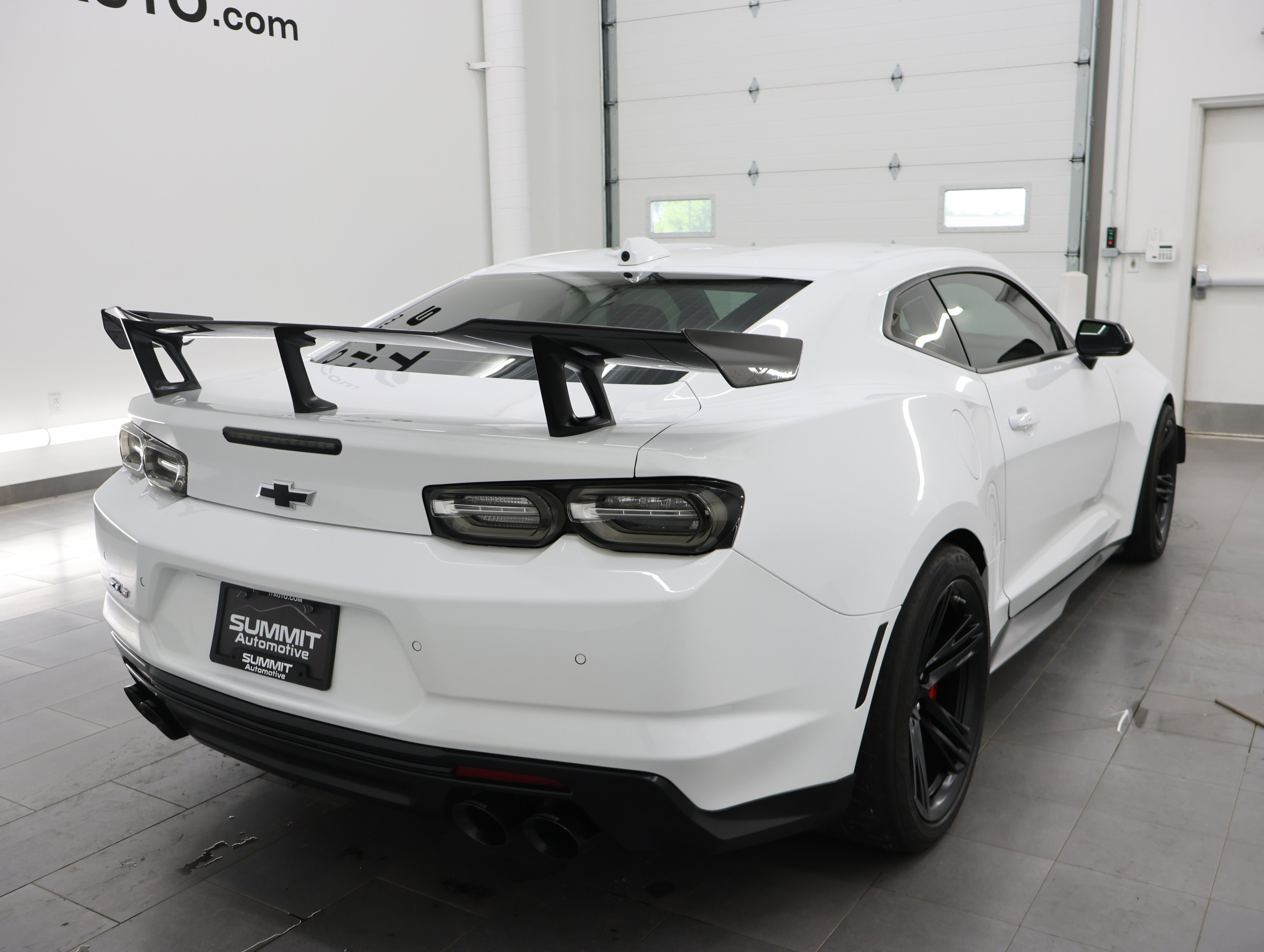 Used 2023 Chevrolet Camaro ZL1 RWD image 5