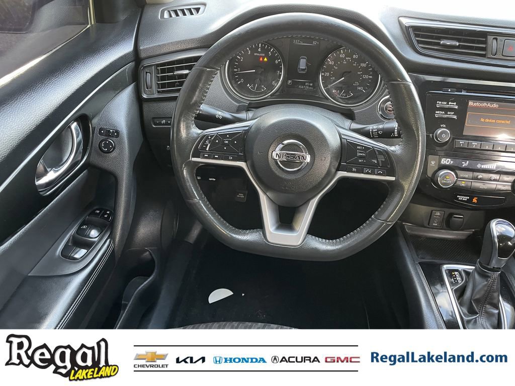 Used 2017 Nissan Rogue SV image 13