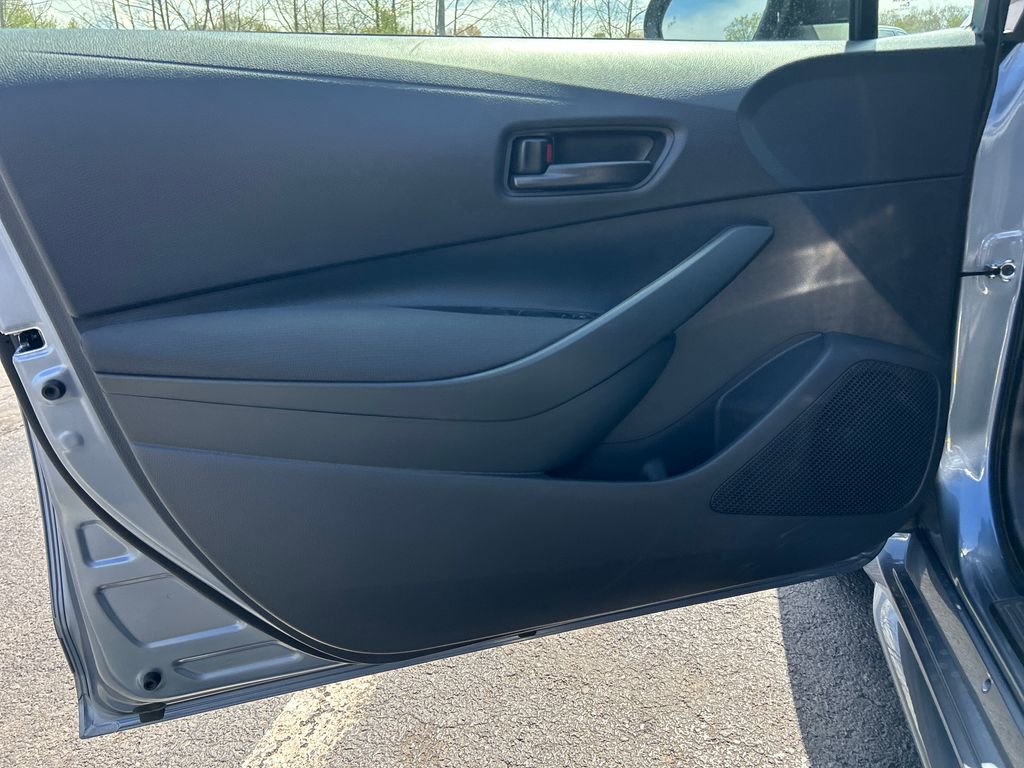 New 2026 Toyota Corolla LE FWD image 18