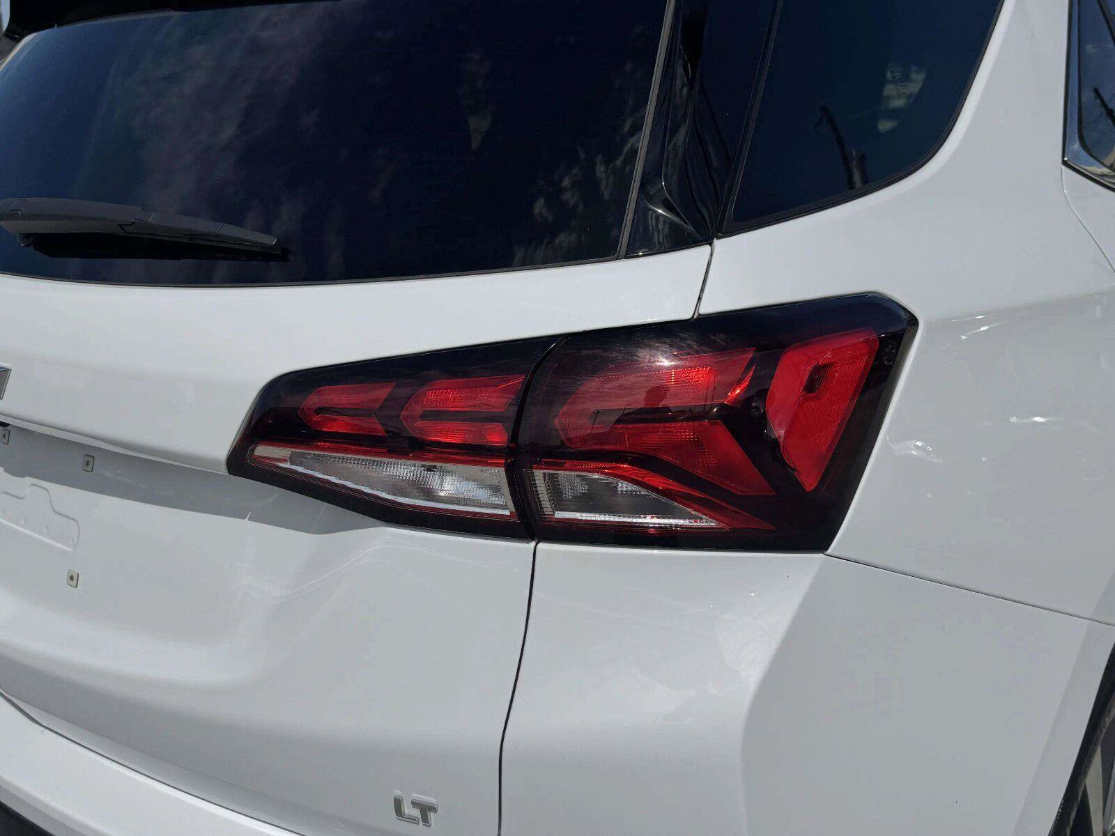 Used 2023 Chevrolet Equinox LT FWD image 15