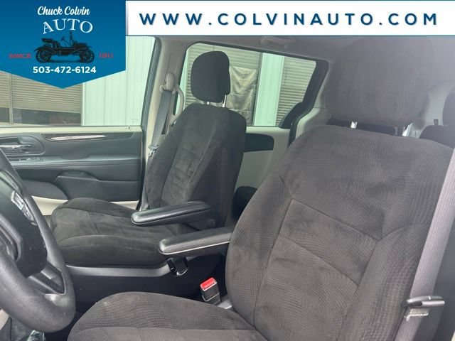 Used 2012 Dodge Grand Caravan American Value Package FWD image 14