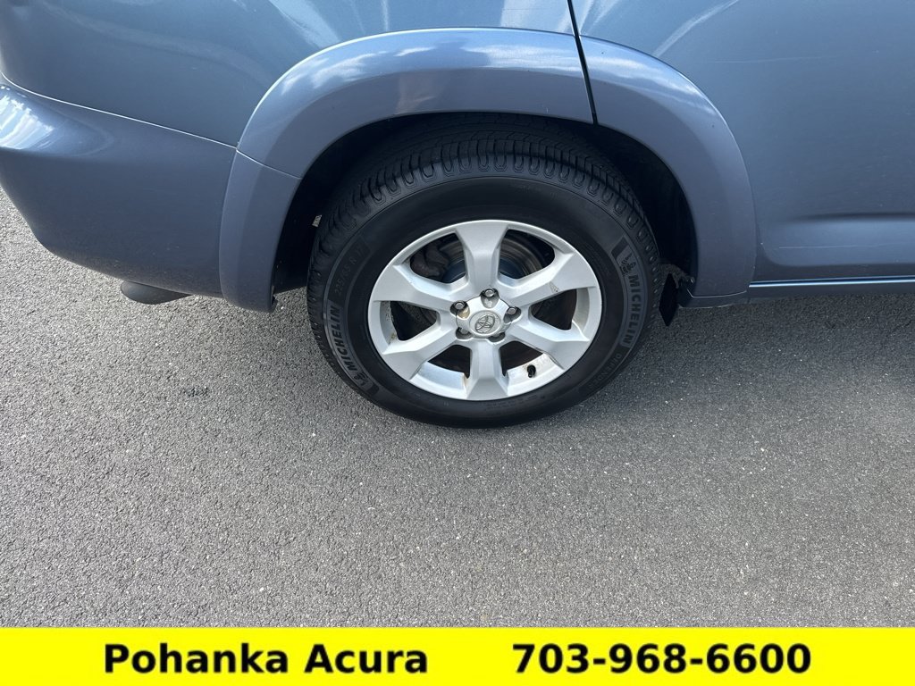 Used 2012 Toyota RAV4 Limited w/ Navigation Value Pkg AWD/4WD image 31