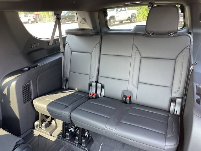 New 2026 Chevrolet Suburban High Country AWD/4WD image 24
