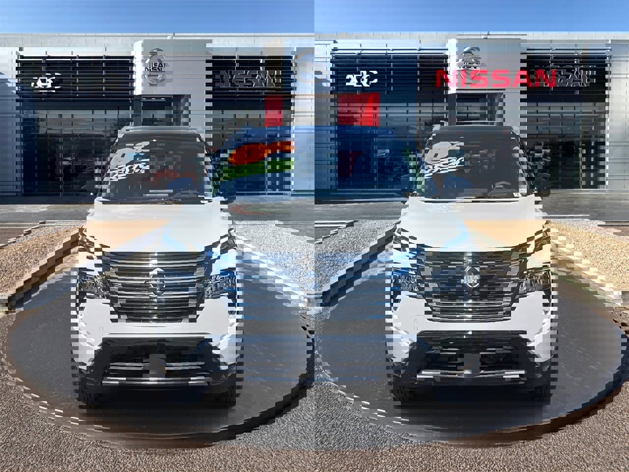 New 2025 Nissan Rogue Platinum w/ Tech Package image 2