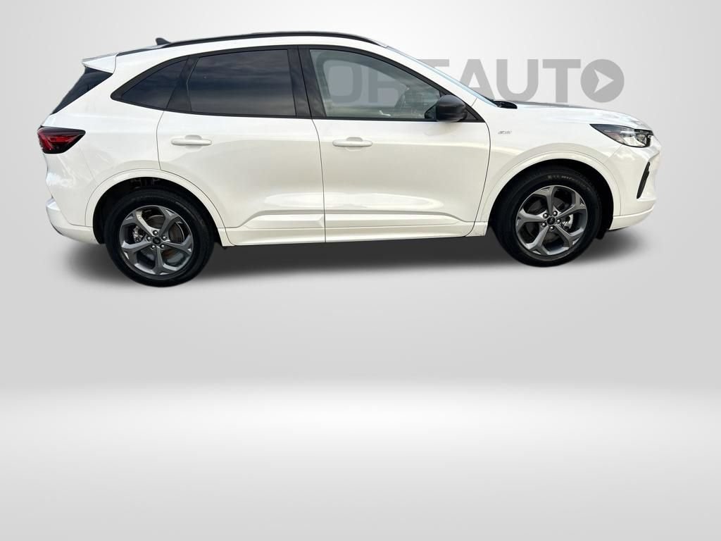 Used 2024 Ford Escape ST-Line w/ Equipment Group 301A FWD image 8