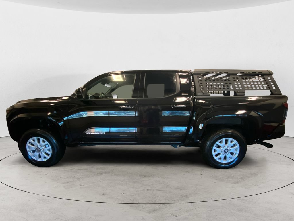 Certified 2025 Toyota Tacoma SR5 AWD/4WD image 2