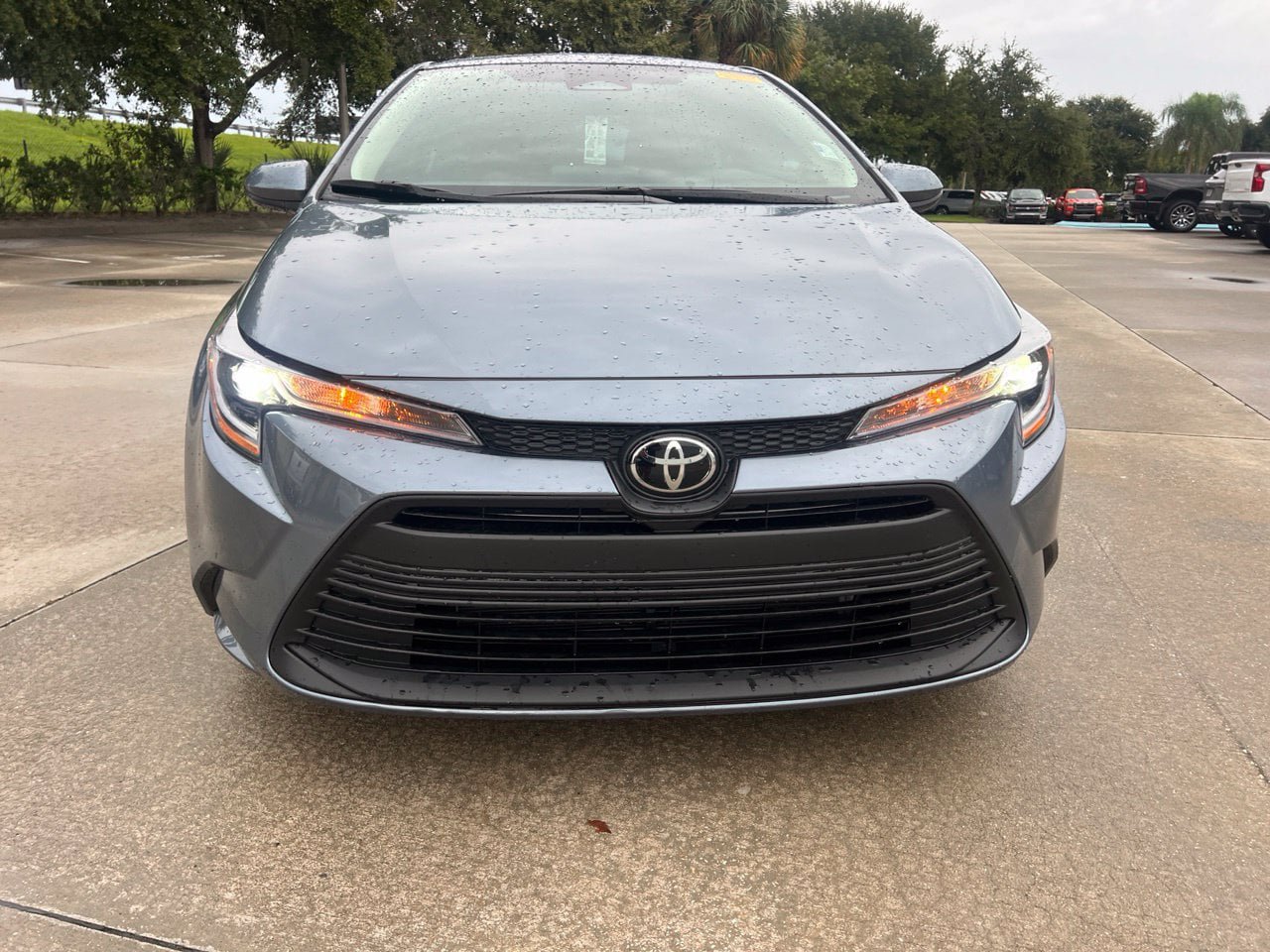 Used 2025 Toyota Corolla LE FWD image 10
