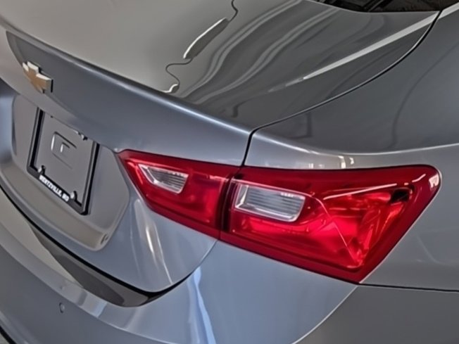 Used 2024 Chevrolet Malibu LS FWD image 15