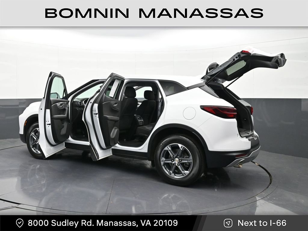 Used 2023 Chevrolet Blazer LT image 40