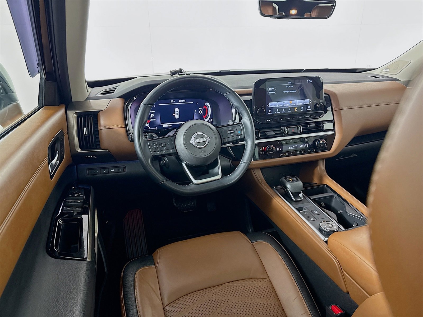 Used 2023 Nissan Pathfinder Platinum image 20