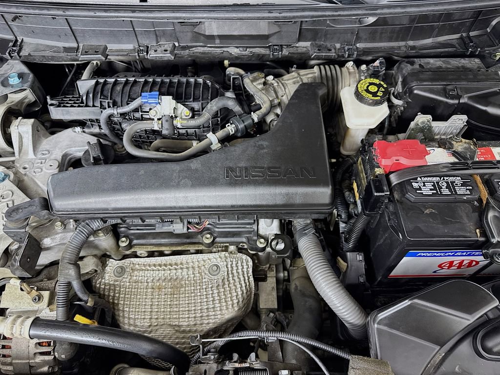 Used 2017 Nissan Rogue SV FWD image 38