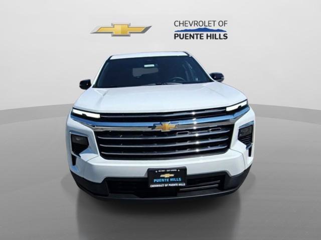 New 2027 Chevrolet Traverse LT w/ LPO, Cargo Package FWD image 3